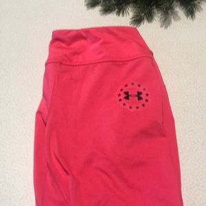 Medium bright pink capris